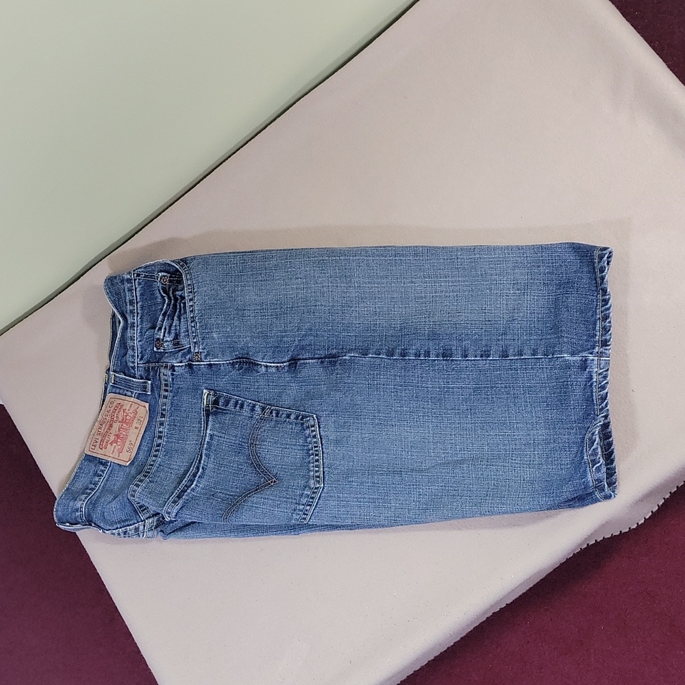 Levi's 569 jean shorts